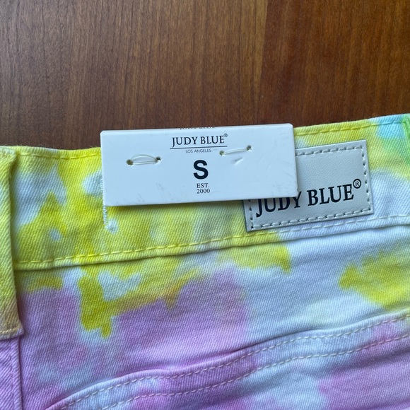 NWT Judy Blue High Waist Tie Dye Women’s Short. Size Small. Fringe - Picture 6 of 11